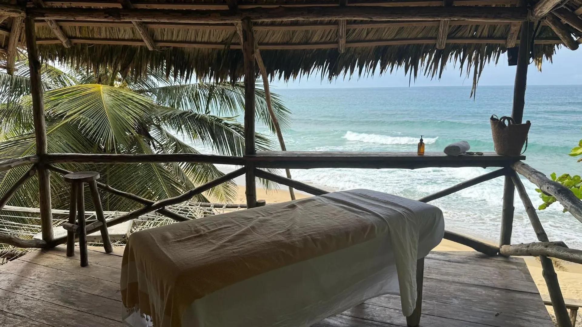 Ξενοδοχείο Perla Marina Ecolodge Beach - Kite, Surf, Next Encuentro Beach, Cabarete Bombita